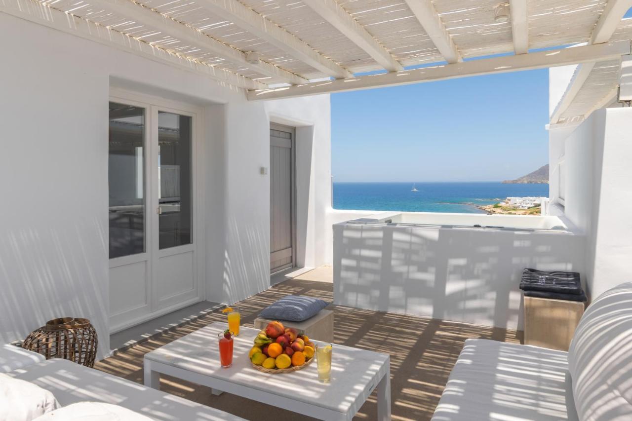 Milos Breeze Boutique Hotel ポロニア エクステリア 写真
