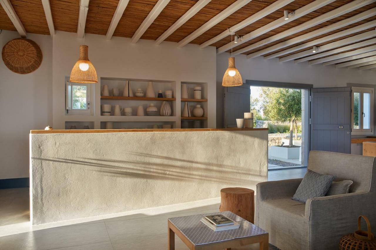 Milos Breeze Boutique Hotel ポロニア エクステリア 写真